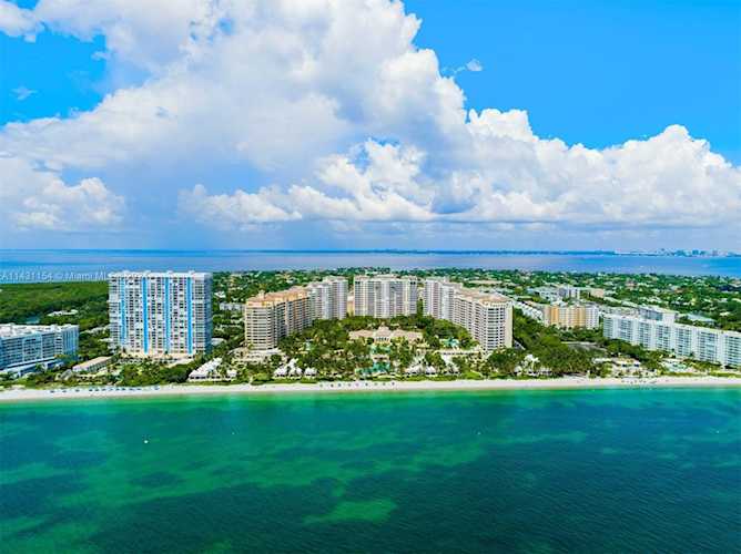 781 Crandon Blvd #1504 Key Biscayne, FL 33149