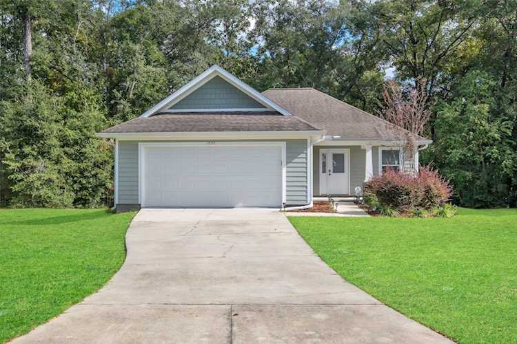 1455 Auburn Ct Tallahassee, FL 32305 in Villas At Pine Forest Photo 1
