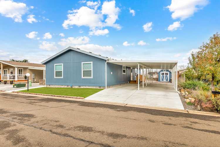 4601 S Pacific Hwy #58 Phoenix, OR 97535