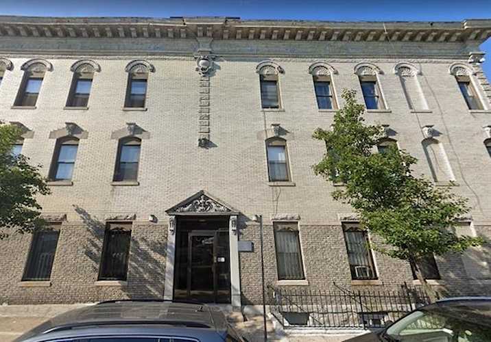817 10th St #1S Union City, NJ 07087