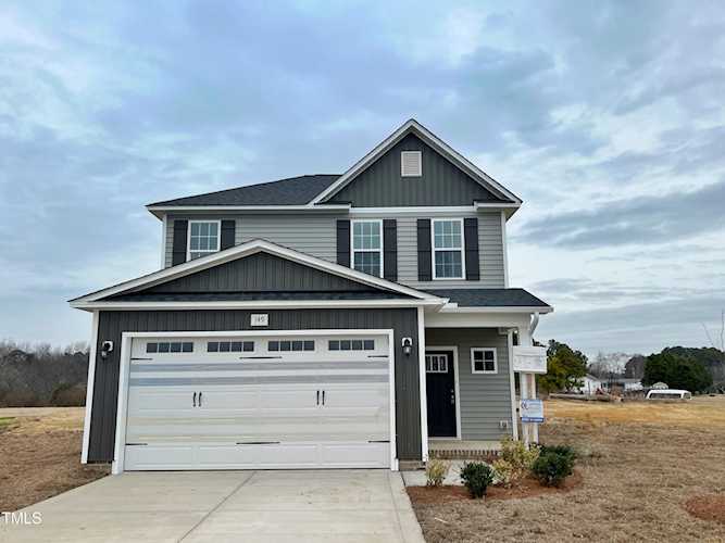 149 Briar Den Court Benson, NC 27504