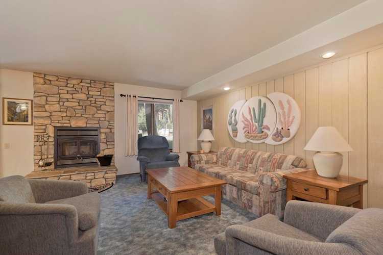 244 Lakeview Seasons IV Mammoth Lakes, CA 93546