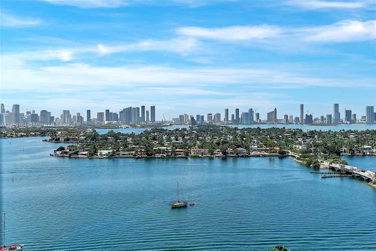 9 Island Ave #2004 Miami Beach, FL 33139