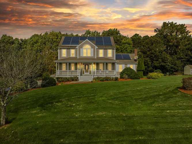 82 Eisenhower Drive Brockton, MA 02301