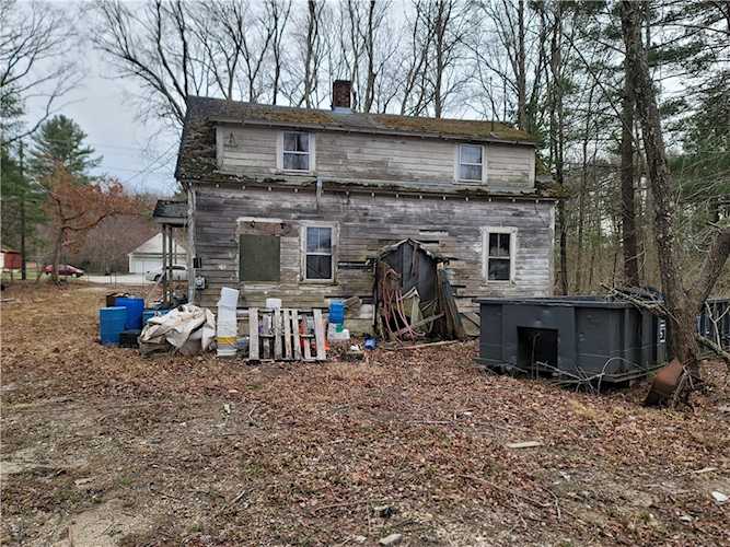 1277 Snake Hill Rd Glocester, RI 02857 MLS 1346769