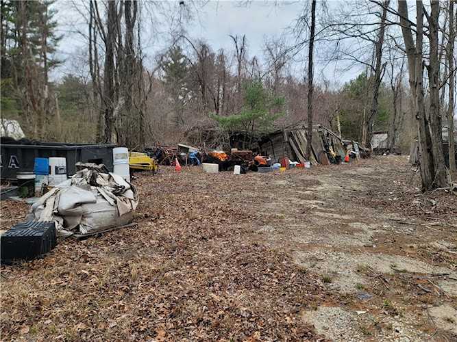 1277 Snake Hill Rd Glocester, RI 02857 MLS 1346769