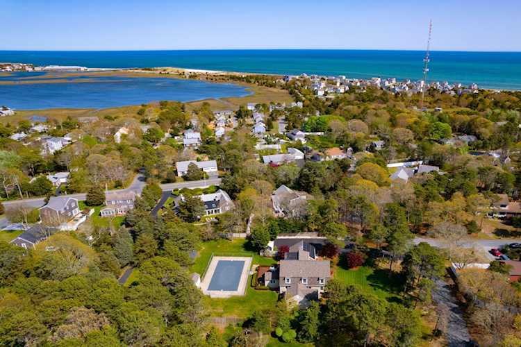 14 Heritage Drive West Yarmouth, MA 02673
