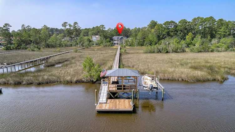 4385 Ten Shillings Way Ravenel, SC 29470