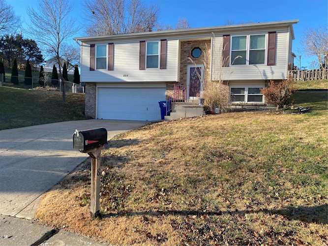 808 Green Apple Ct Arnold, MO 63010