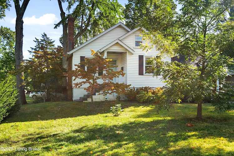 241 Clover Ln Louisville, KY 40207