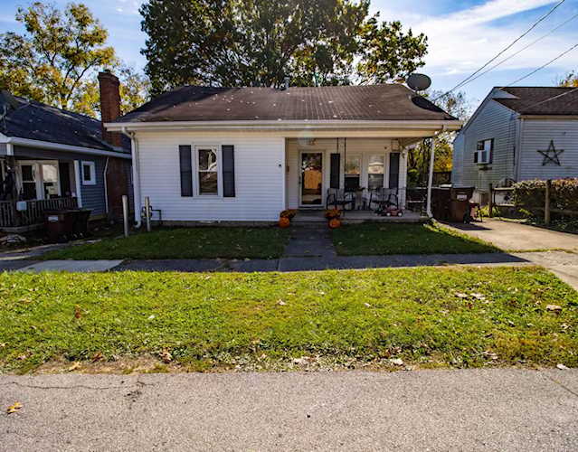 24 Cameron St Paris, KY 40361