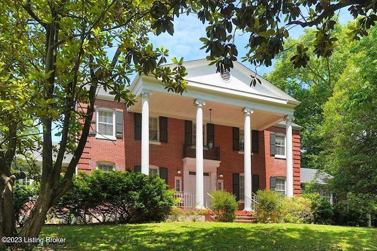 3000 Biloxi Ct Louisville, KY 40205