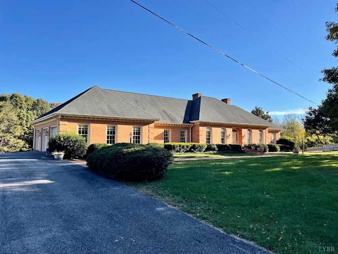 564 Old Pocket Rd Lynch Station, VA 24571 | MLS 348913 Photo 1