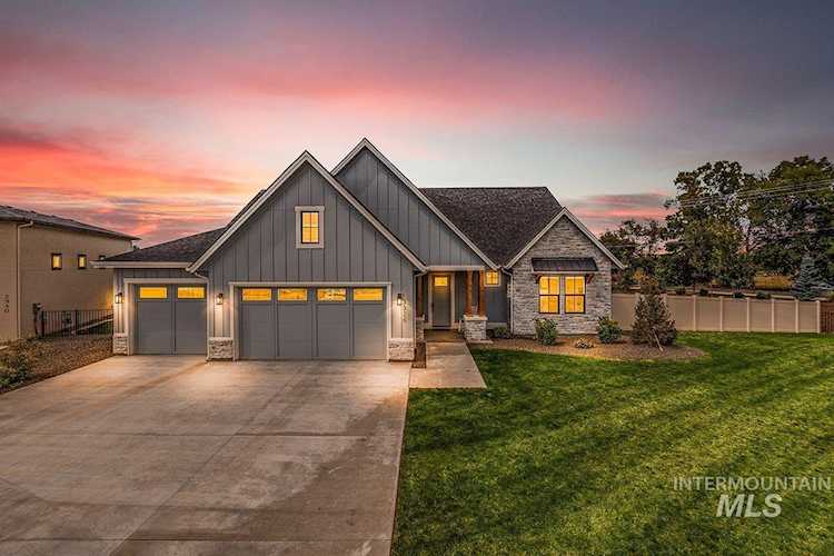3926 W Haverhill St Eagle, ID 83616