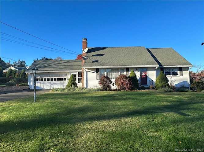 19 Butternut Ln Berlin, CT 06037