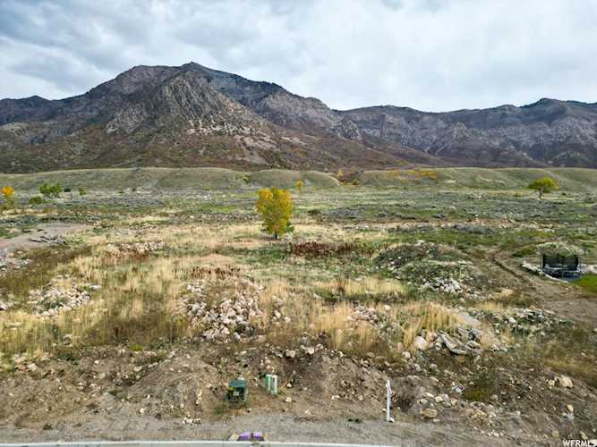 198 E 4100 N North Ogden, UT 84414