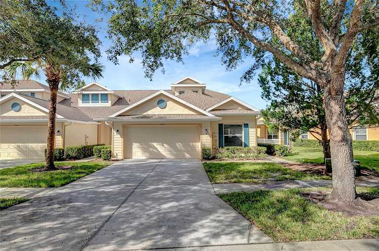 9008 Iron Oak Ave Tampa, FL 33647