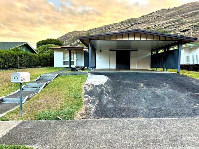 612 Ainapo Street Honolulu, HI 96825