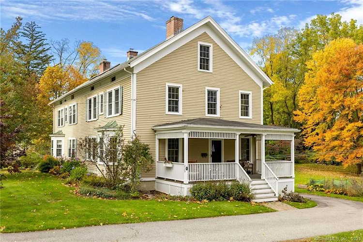 229 Hubbard St Glastonbury, CT 06033