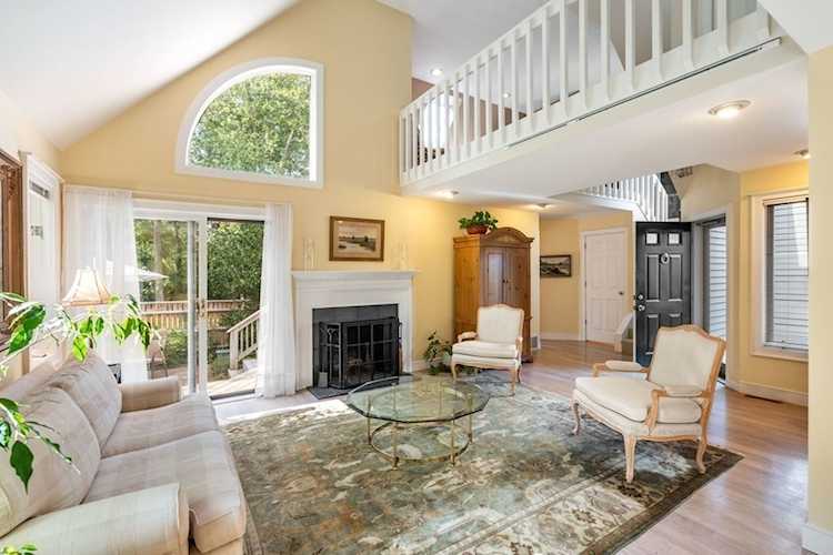 100 Pond Street #28 Cohasset, MA 02025