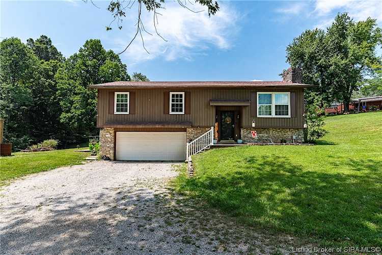 1191 Driftwood Dr NE Corydon, IN 47112 MLS 202309500