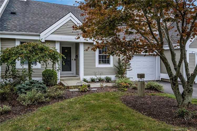 265 Legend Hill Rd #265 Madison, CT 06443