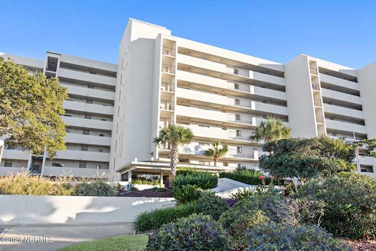 95 S Lumina Ave Wrightsville Beach, NC 28480