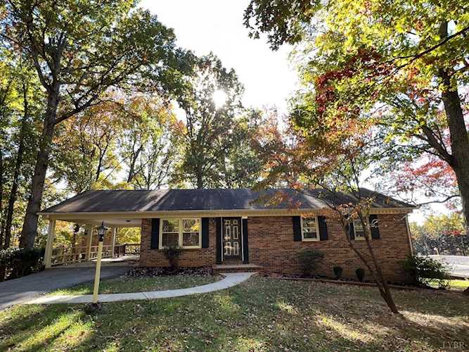 174 Lee Dr Madison Heights, VA 24572