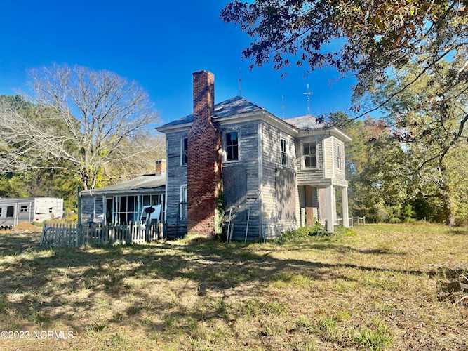 276 Us 13 S & 158 Eure, NC 27935