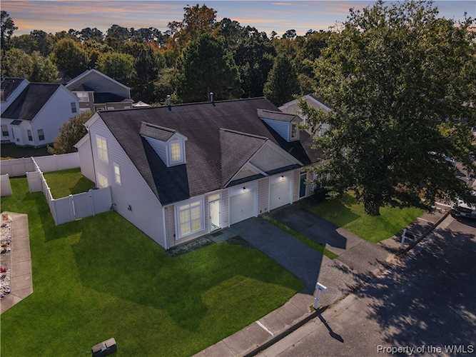 503 Holmes Blvd Yorktown, VA 23692