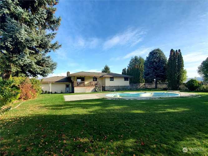 13 B Johnson Creek Rd Omak, WA 98841