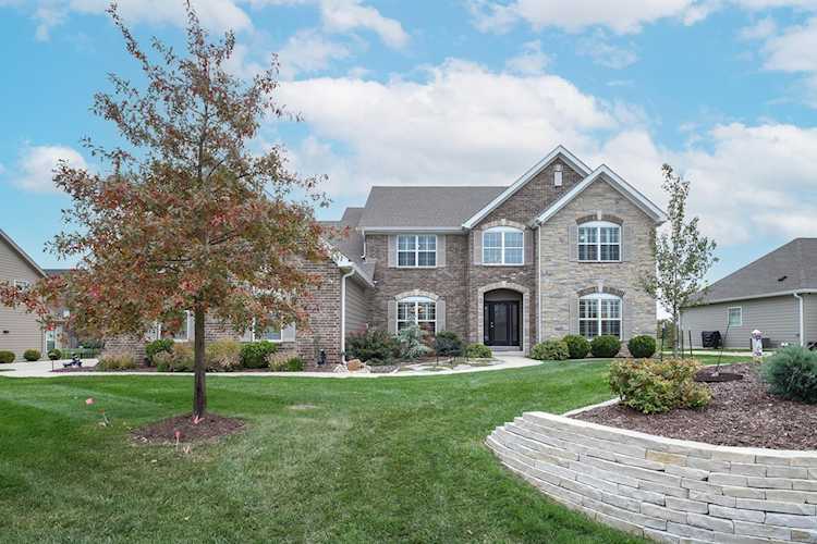 678 Ashdown Forest Ct Des Peres, MO 63131