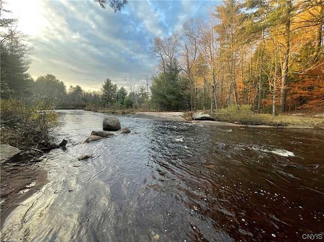 6295 Partridgeville Rd Brantingham, NY 13312 MLS S1506657