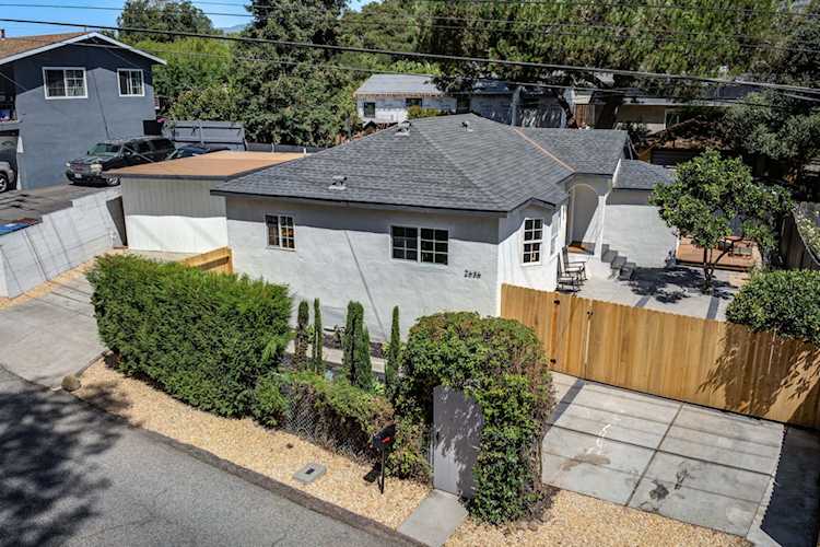 2636 Calle Real Santa Barbara, CA 93105