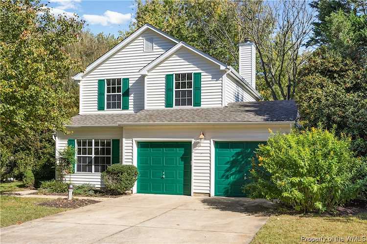 2624 Sir Thomas Way Williamsburg, VA 23185