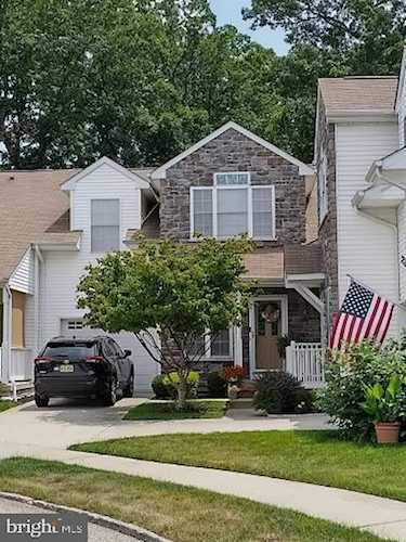 4 Charles Circle Delanco, NJ 08075 | MLS NJBL2053896 Photo 1