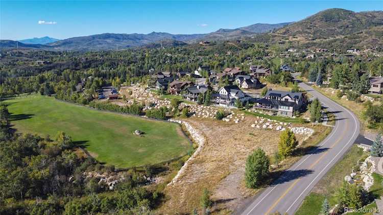 1945 Clubhouse Dr Steamboat Springs, CO 80487