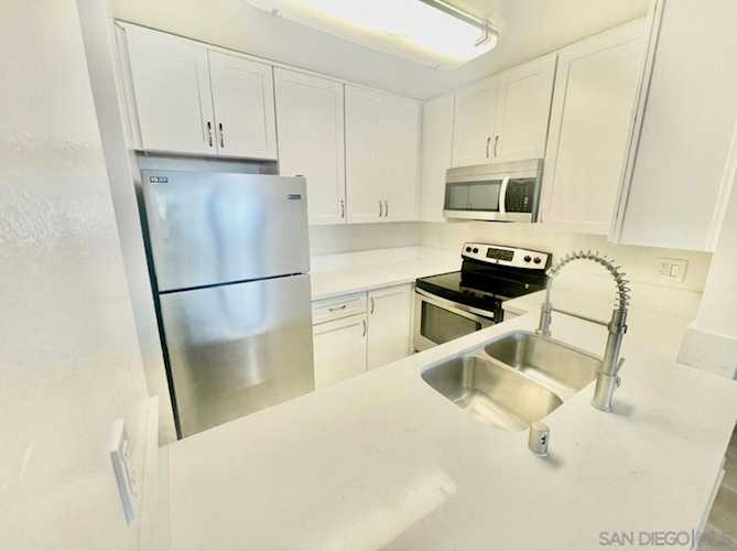 3520 Lebon Drive #5101 San Diego, CA 92122