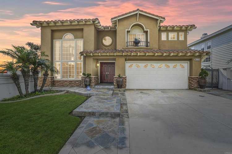 2990 E 20th St Signal Hill, CA 90755