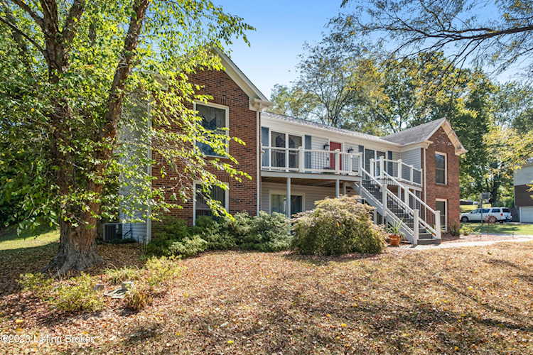 13002 Lost Trl Goshen, KY 40026