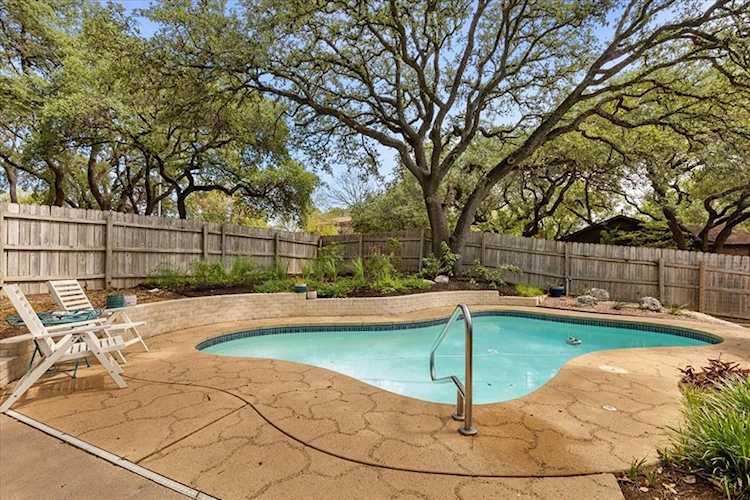 300 Starbright DR Austin, TX 78745