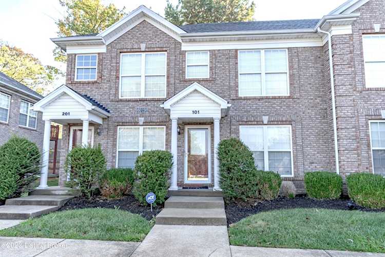 6019 Wooded Creek Dr #101, Louisville, KY 40291 - Creekwood Terrace $174,900 Photo 1