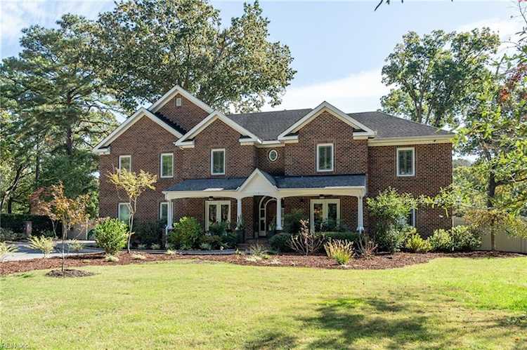1100 Michaelwood Dr Virginia Beach, VA 23452