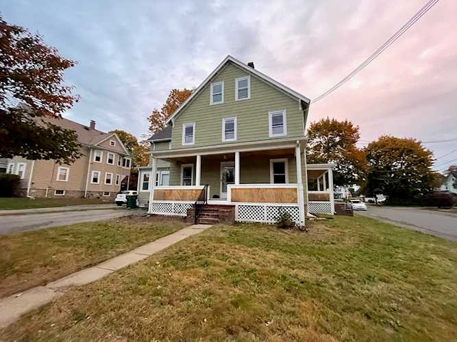 4 Baker Street Norwood, MA 02062
