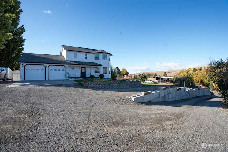 705 N Nile Ave East Wenatchee, WA 98802