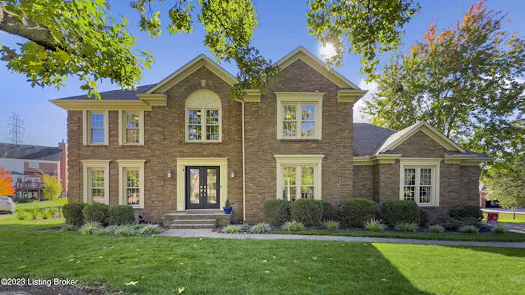 11002 Fox Moore Ct Louisville, KY 40223