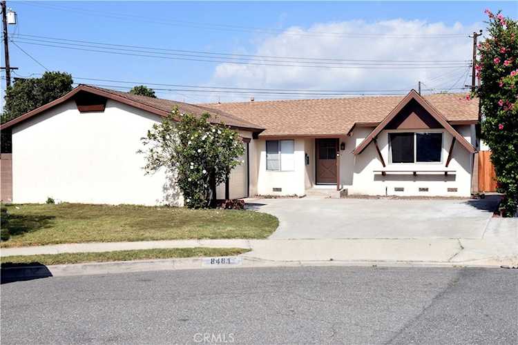 8481 20th Place Westminster, CA 92683