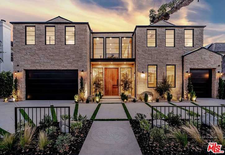 839 Toyopa Dr Pacific Palisades, CA 90272