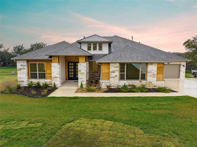 109 Rickard DR Liberty Hill, TX 78642