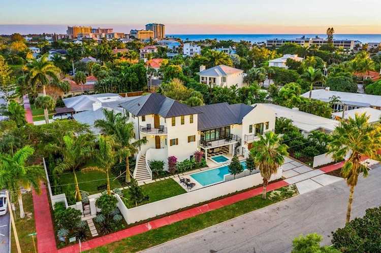 340 Jackson Dr Sarasota, FL 34236